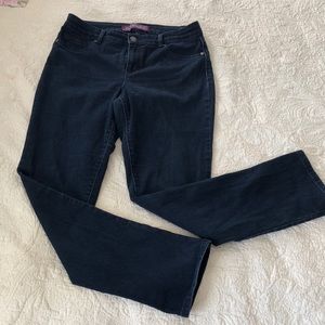 Skinny Jeans by Gloria Vanderbilt size 8